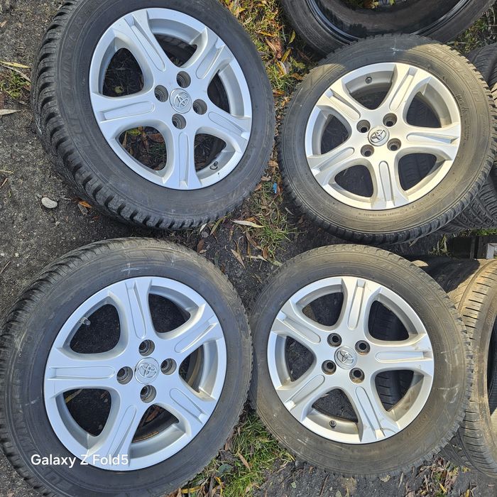 Koła zimowe 185/60/15 Toyota Yaris 4x100 bieżnik 7mm-6mm TPMS 2019rok