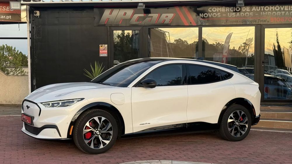 Ford Mustang Mach-E Premium AWD