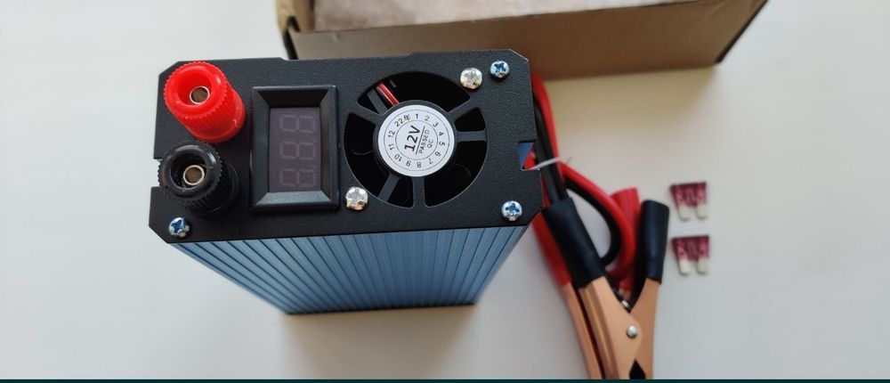 Продам інвертор TATALIKEN 12В/220-1600Вт