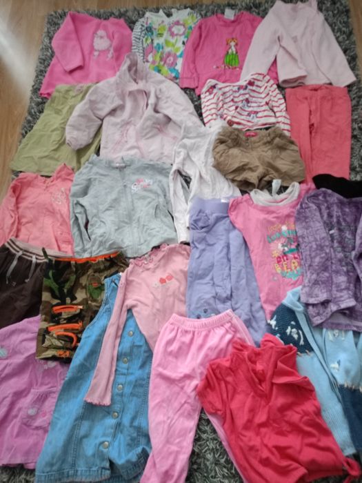 Paka ubrań dla dziewczynki 98-104