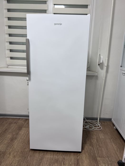Холодильник Gorenje RB615FEW5