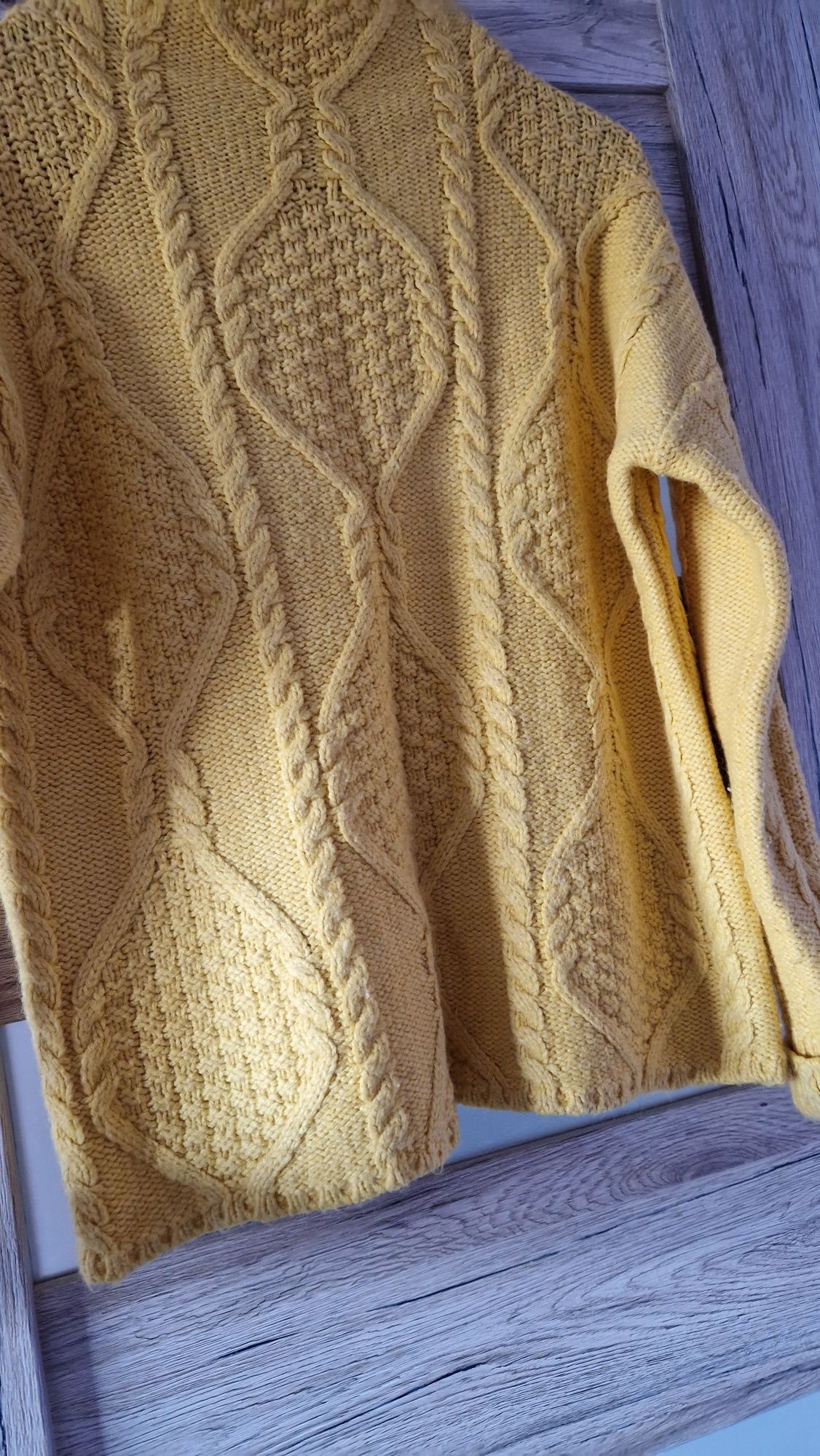 Sweter sweterek golf Reserved r.S musztardowy