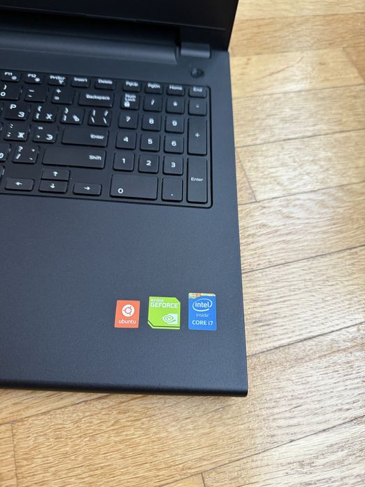 Dell Inspiron 15 3000S