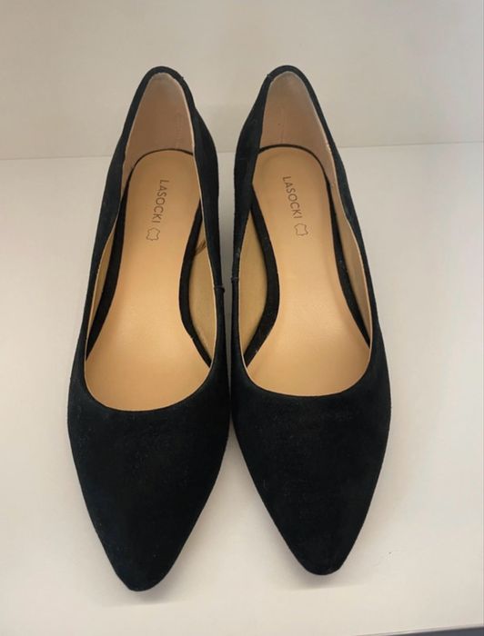 Czółenka na obcasie Lasocki 38 nowe