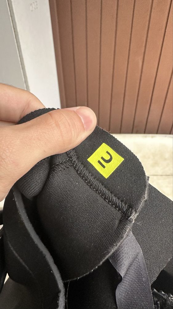 Prancha de Surf 8” com fato NOVO + cera