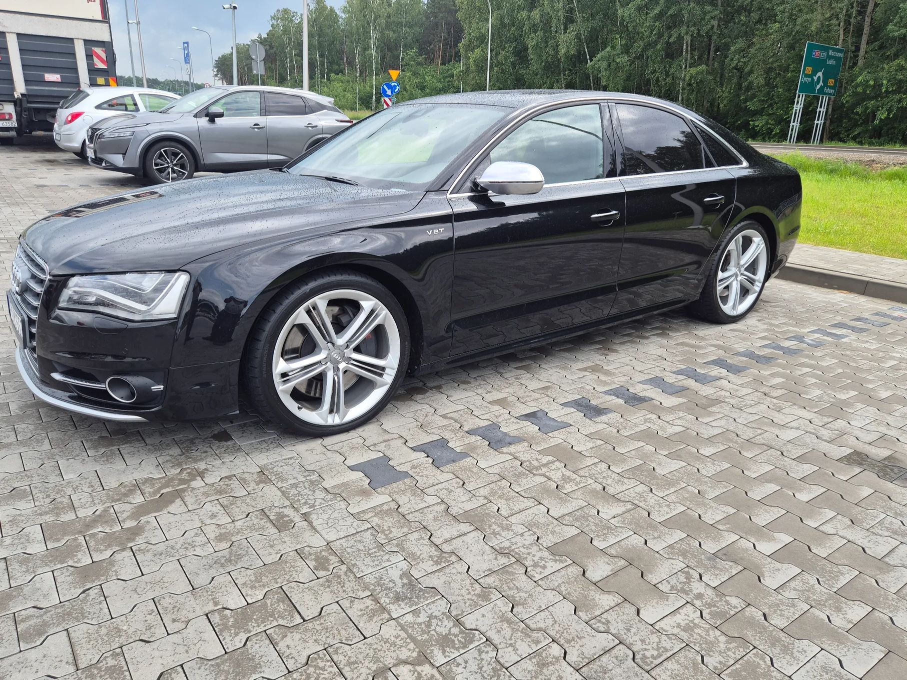 Audi S8 Audi S8 V8T 520 kM