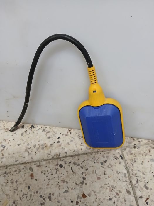 Wyłącznik pływakowy