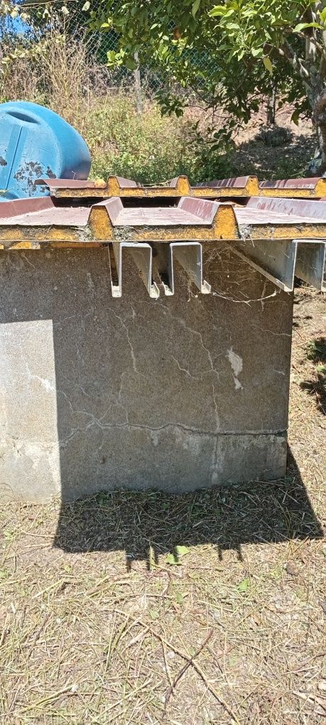 Placas Sanduíche,Vigas