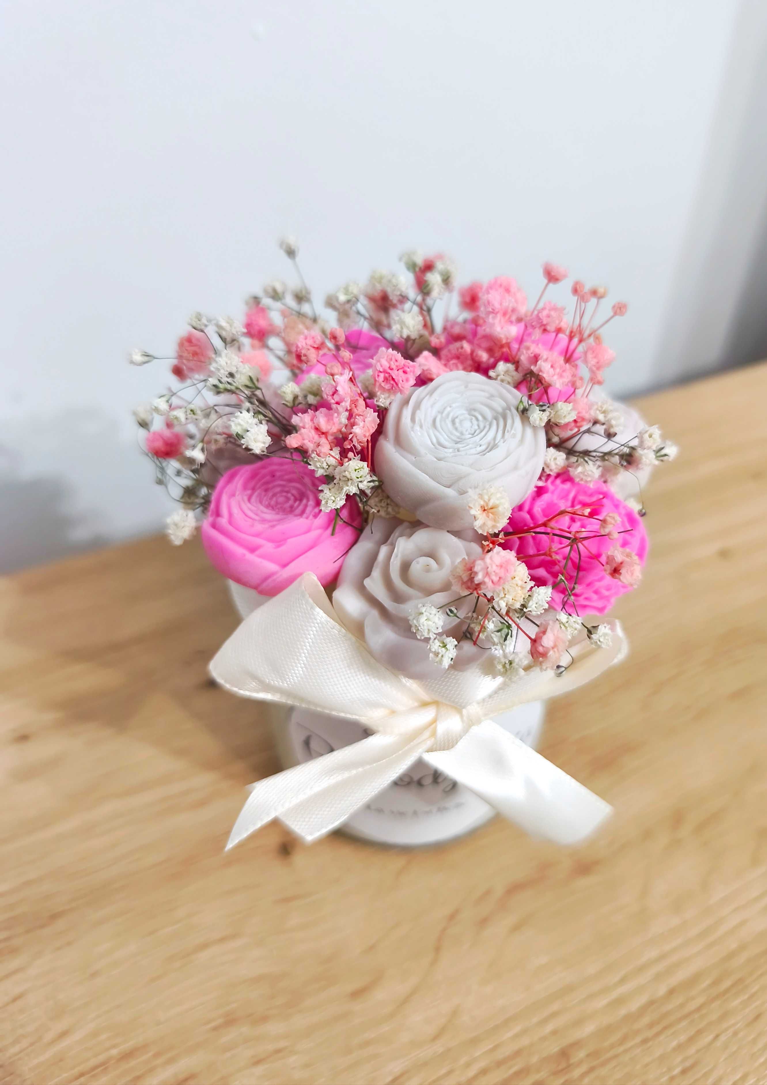 Świece sojowe flowerbox