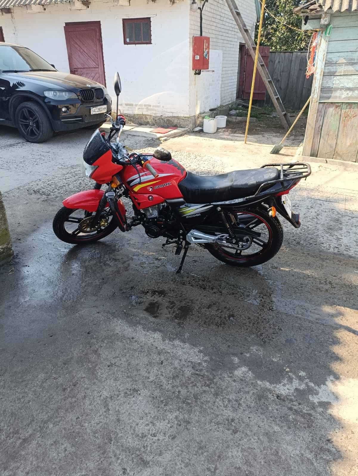 Продам мотоцикл SPARK SP200 R25I присутній торг.