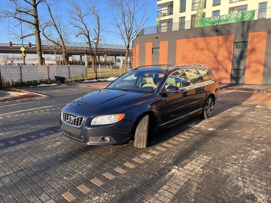 Volvo V70 Volvo V70 D5 AWD Summum