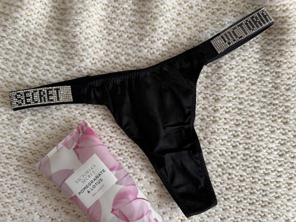 Majtki stringi Victoria’s Secret s/m