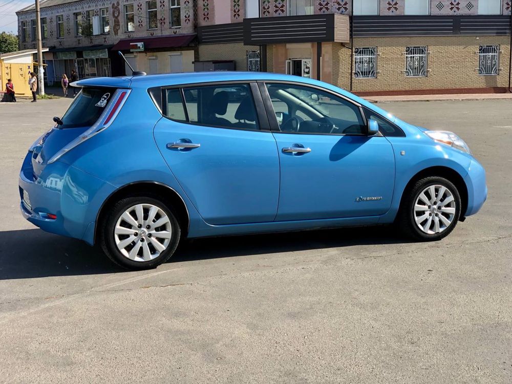 Nissan Leaf 2014