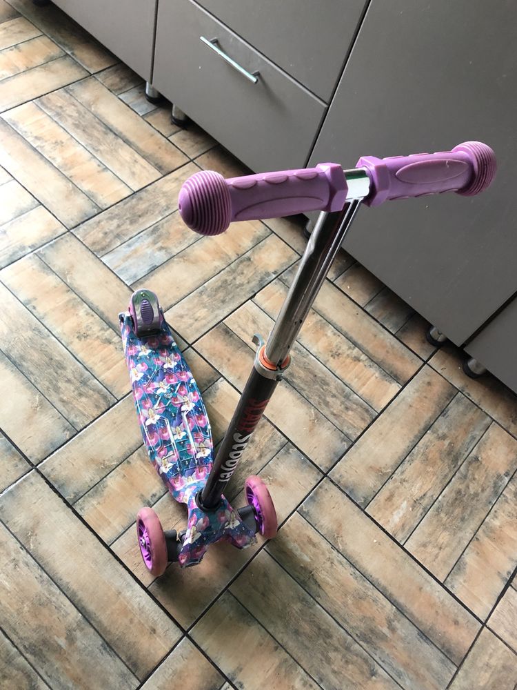 Самокат scale scooter детский девочке светящийся