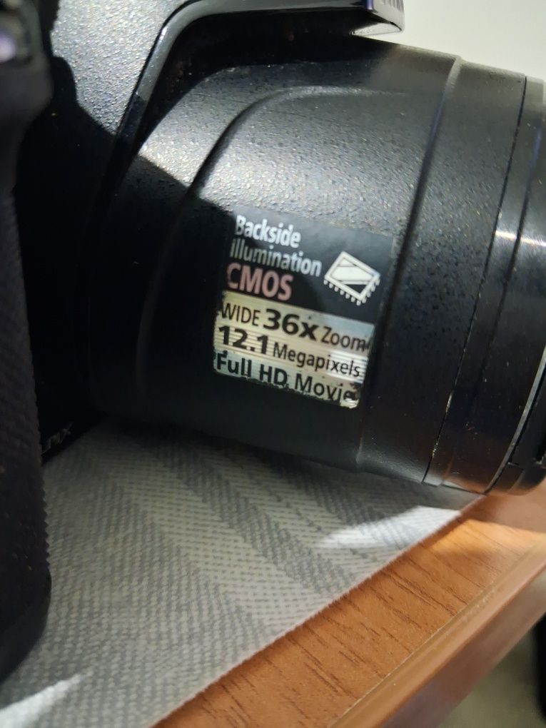 Maquina fotográfica Nikon