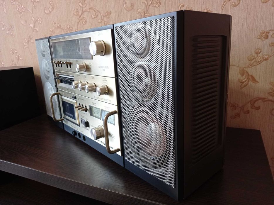 Продам магнитолу Telefunken hi-fi studio 1M.