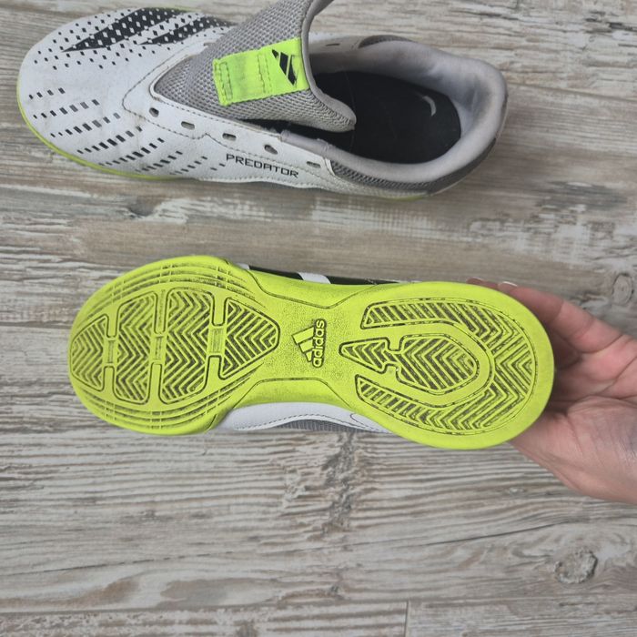 Adidas predator halówki dla chłopca 35