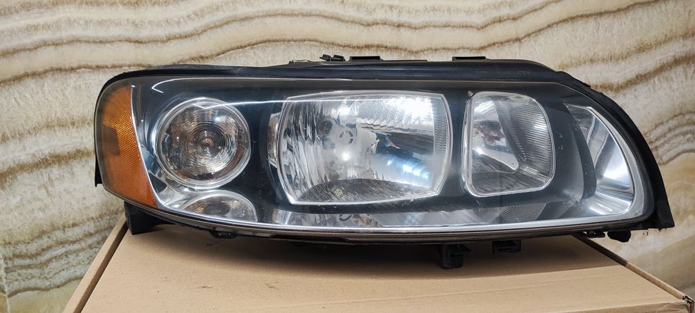 Faróis Volvo S60 2007