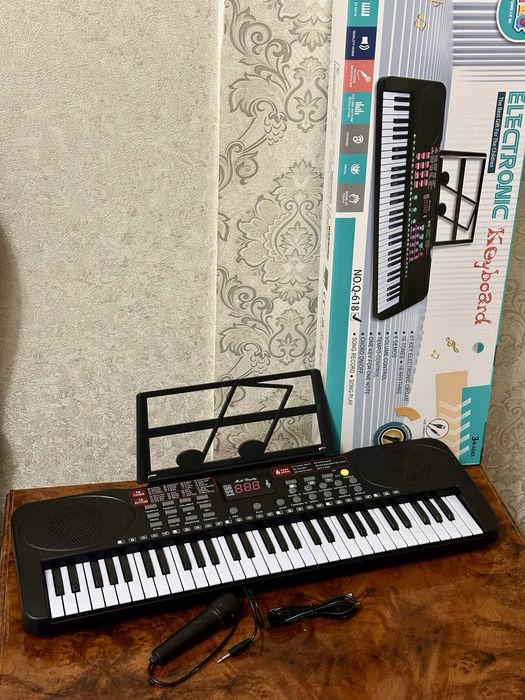 Дитячий синтезатор піаніно з мікрофоном