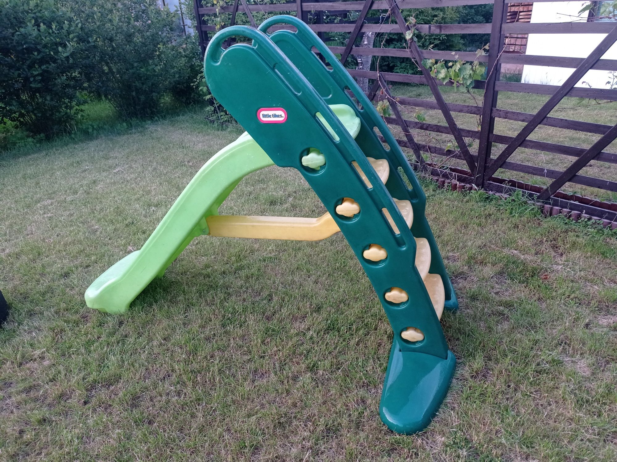 Zjeżdżalnia Little Tikes Duża dla dzieci