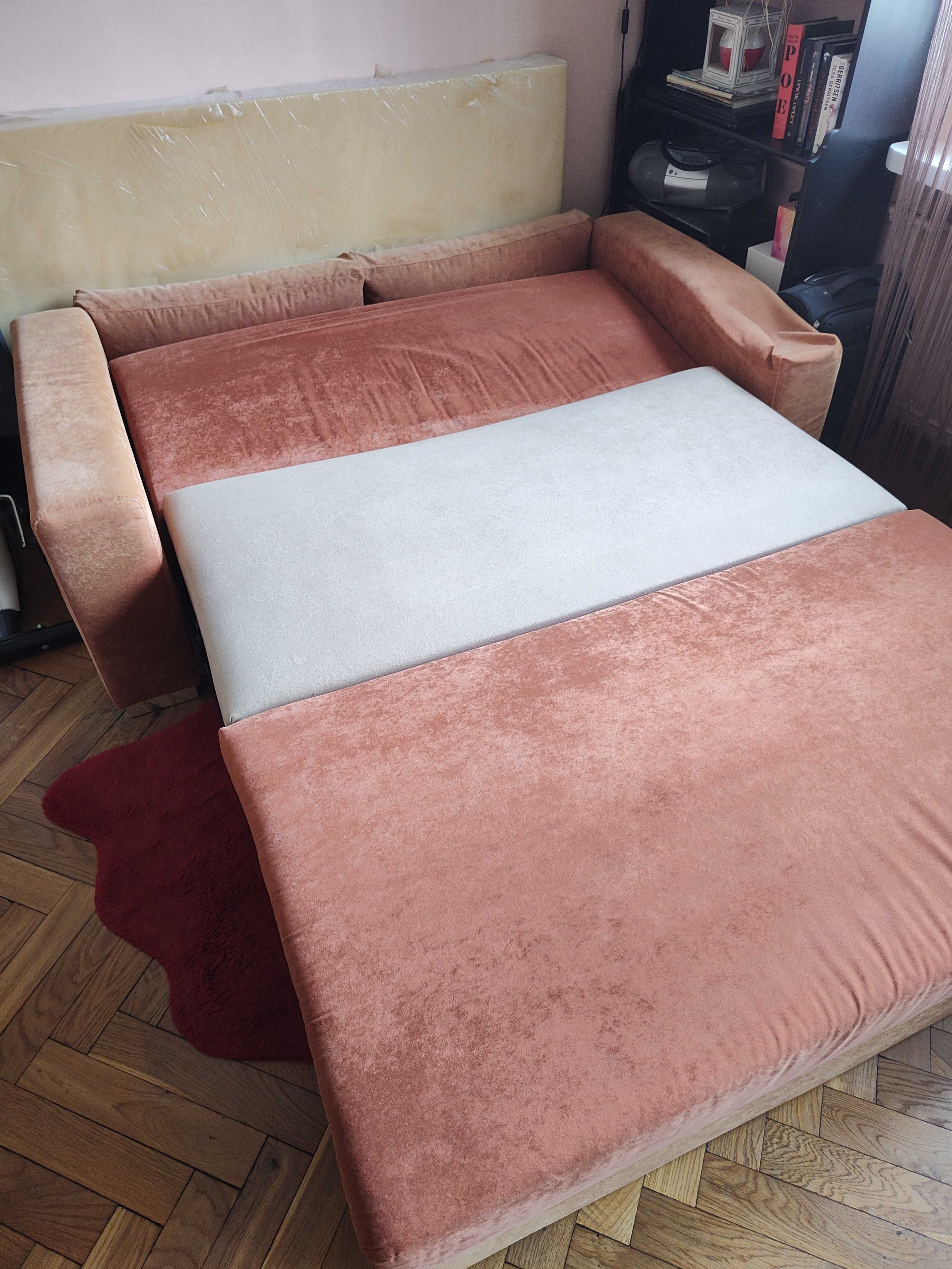uszkodzoną kanapę oddam
