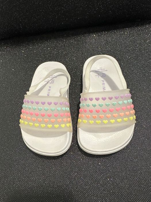 Chinelos Primark 20/21