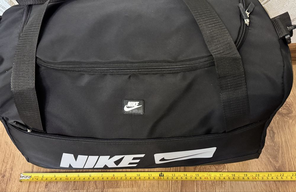 Сумка спортивна Nike