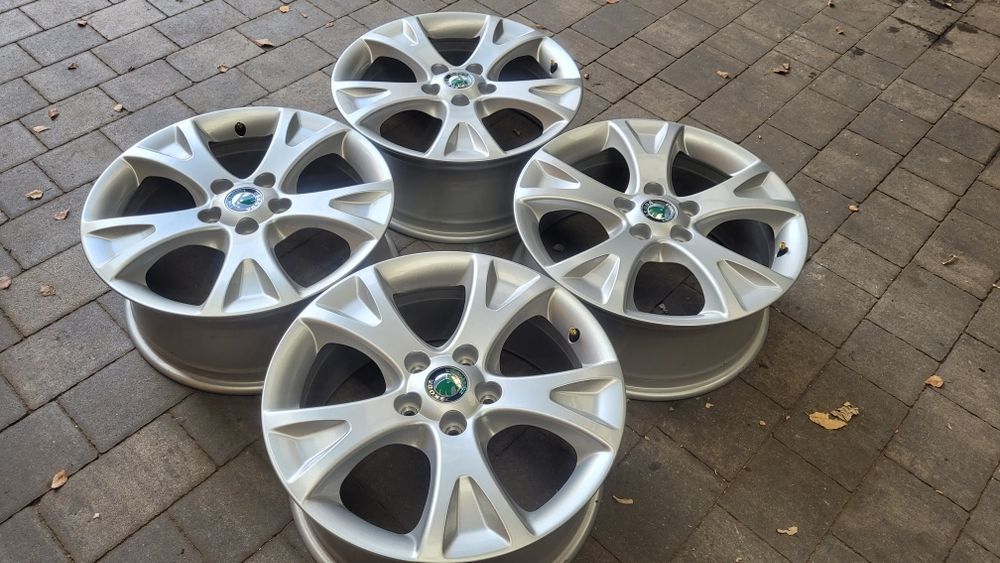 Felgi Orginalne skoda 17 cali 7J ET54 5x112 vw seat audi NOWE