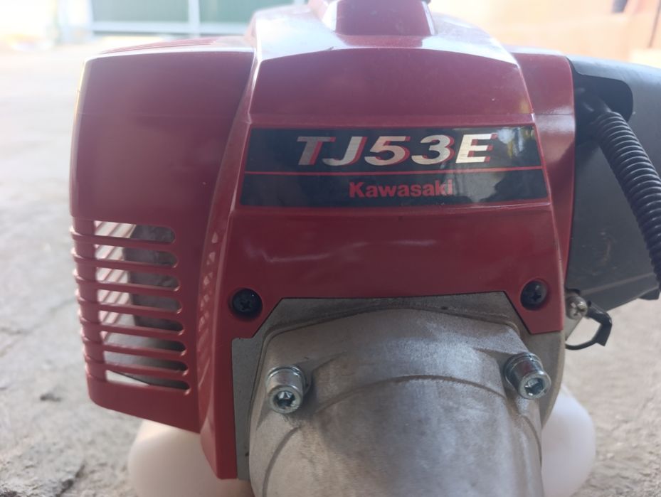 Roçadora nova da marca Kawasaki 53 celin