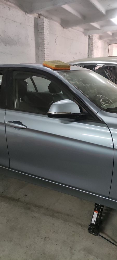 Двері праві передні задні BMW F30 3 Liquid-blue metallic B40