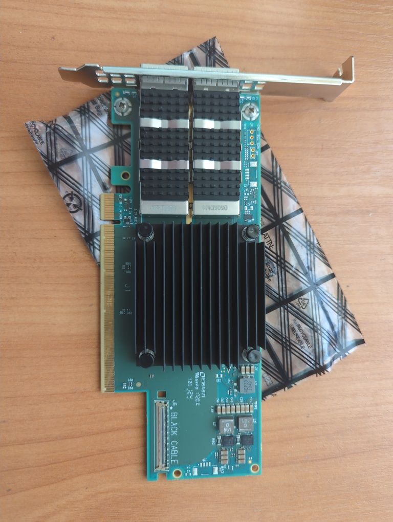 Mellanox ConnectX-6 CX653106A QSFP 56 200 GBIT/s