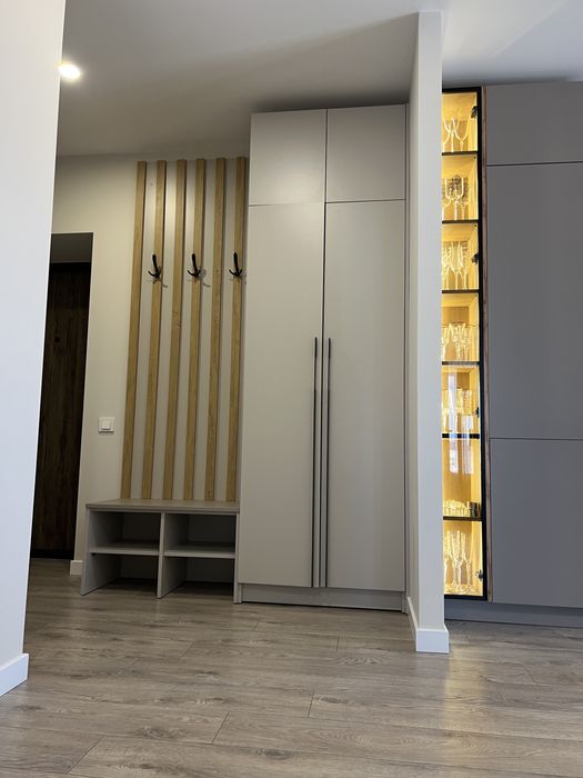 Продається красива 2 кімнатна West Towers