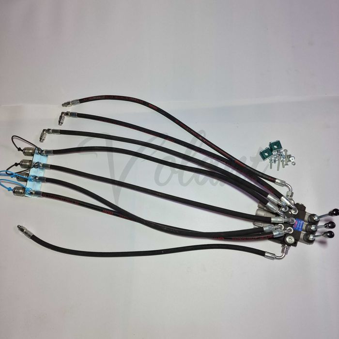 Rozdzielacz Zewnętrzny 3 Sekcyjny Ursus 3512 MF 255 MF3 3xPływająca