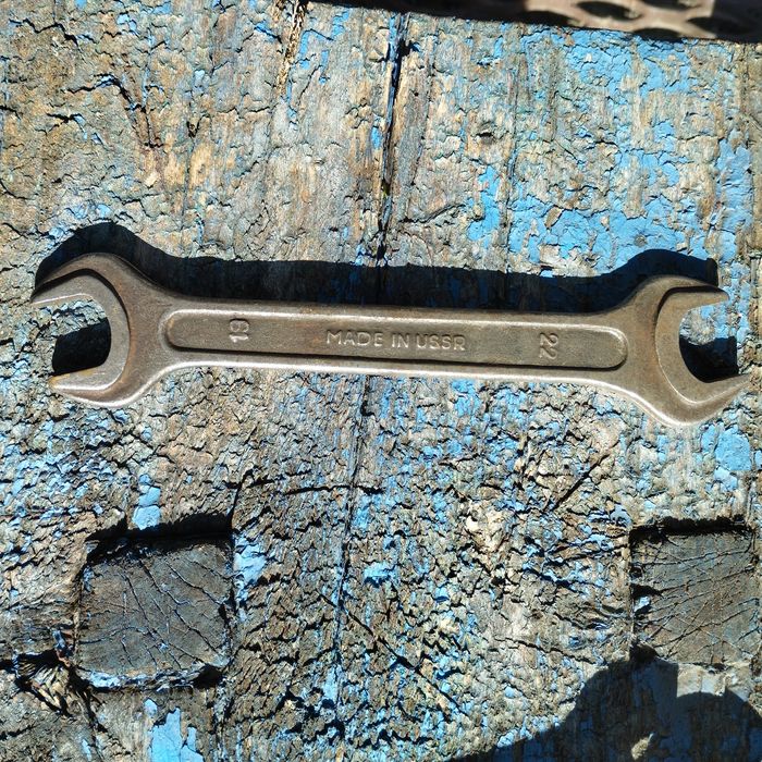 Ключ ріжковий б/в.