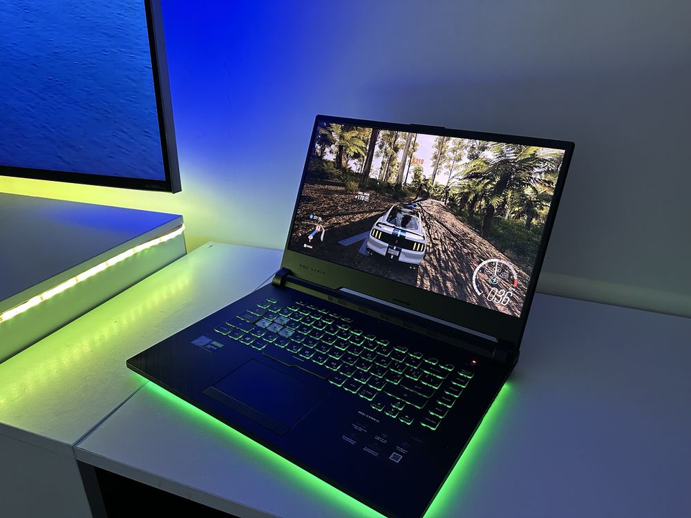 Мощный Asus Rog STRIX Игровой
