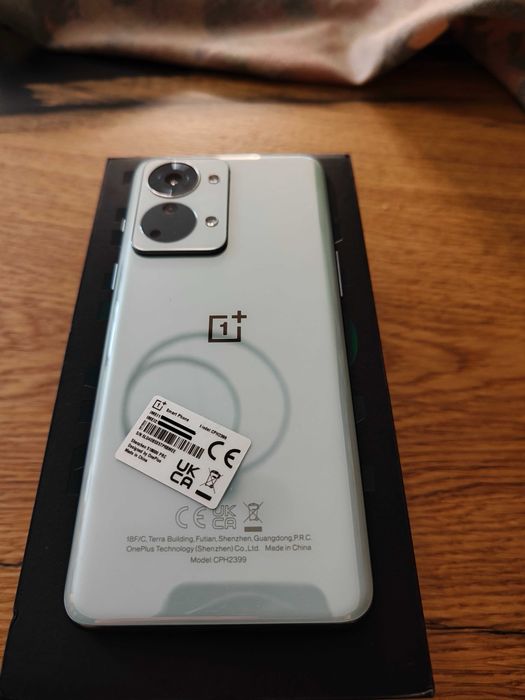 Jak nowy telefon OnePlus Nord 2T 5G 8/128GB Jade Fog, zestaw, smartfon