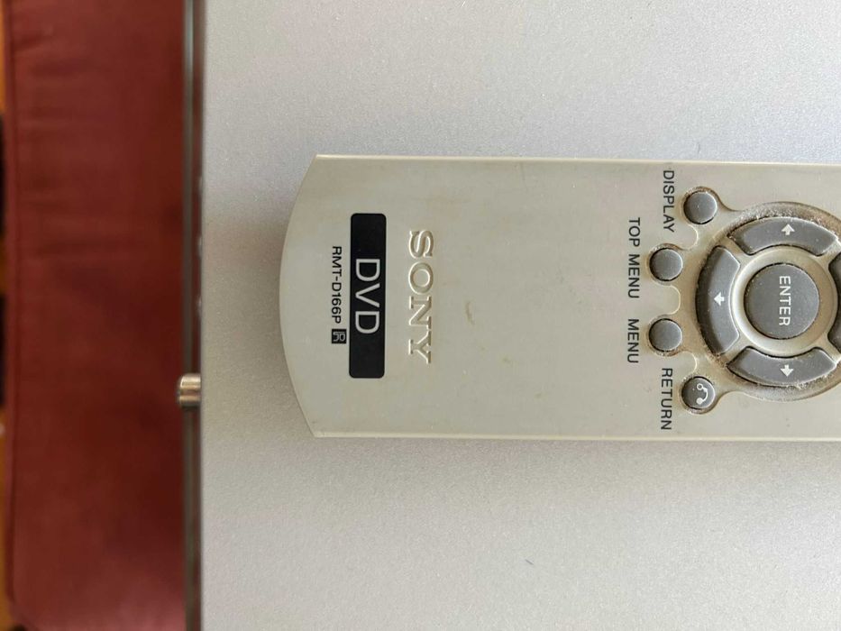 Comando de DVD SONY RMT-D166P