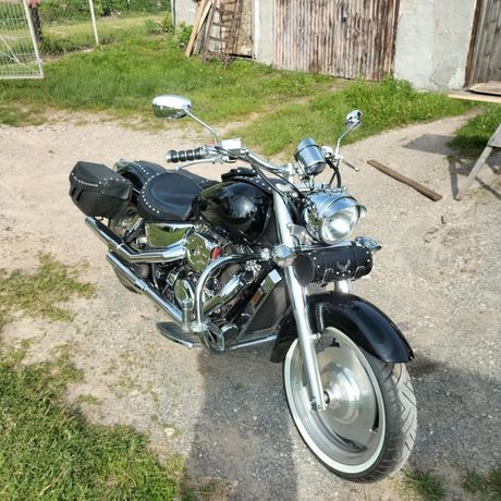 Honda shadow 1100 sabre