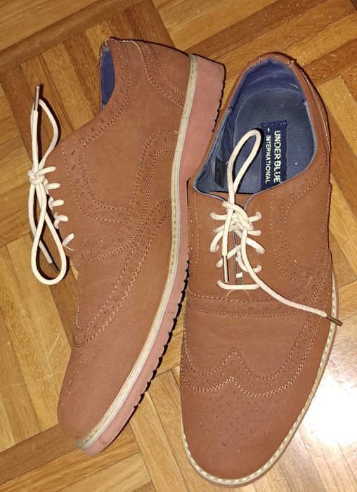 sapato castanho/camel ou azul marinho da Under Blue - tam 42