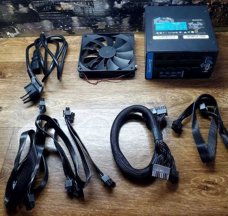 Блок живлення 750W Chieftec Proton BDF750-C