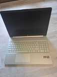 Komputer Laptop HP 15s