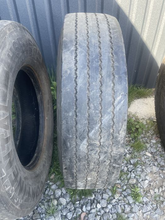 Шини вантажні пара Continental 295/80 r22.5 резина