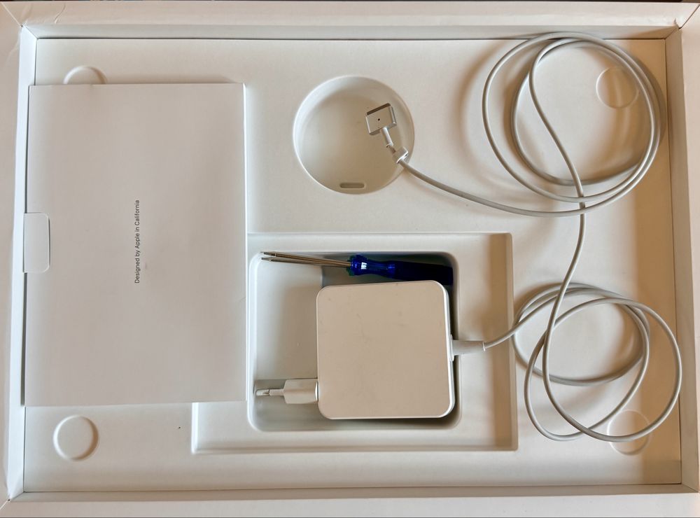 MacBook ProA1398/2015/i7/2.5GHz/16GB/512GB/15.4/R9M370X/nowa bateria