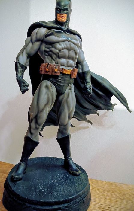 Batman duża figurka/statua w stylu kotobukiya sideshow .
