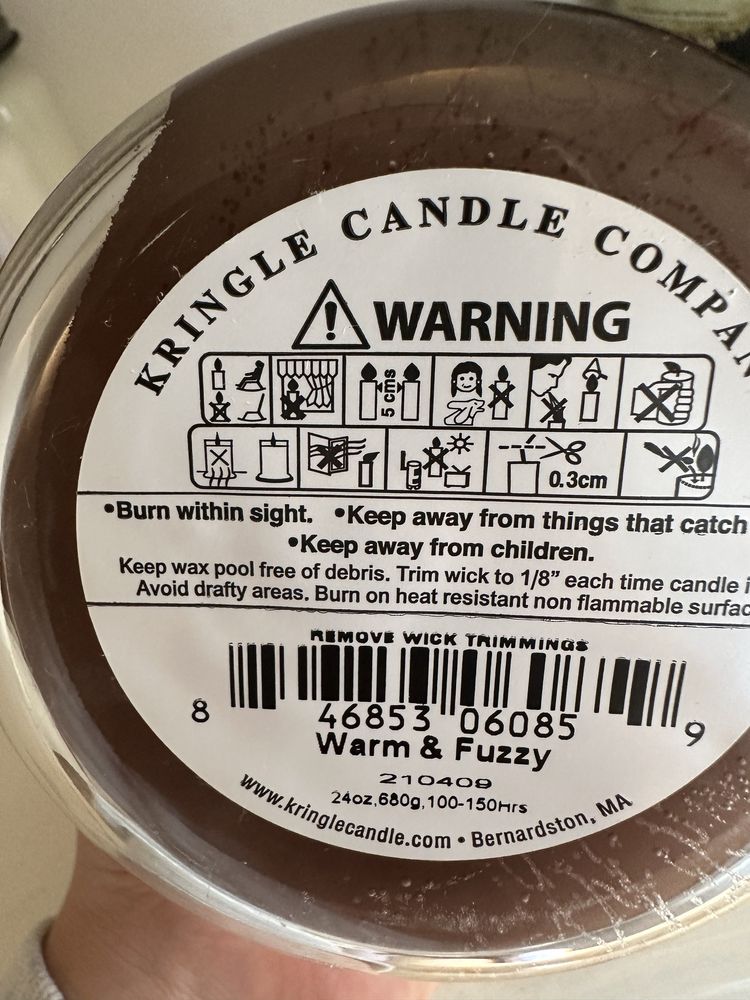 Warm & fuzzy country candle