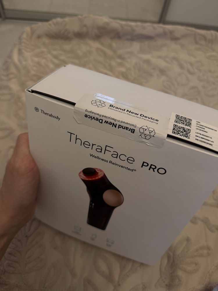 Масажер для обличчя TheraFace PRO, чорний