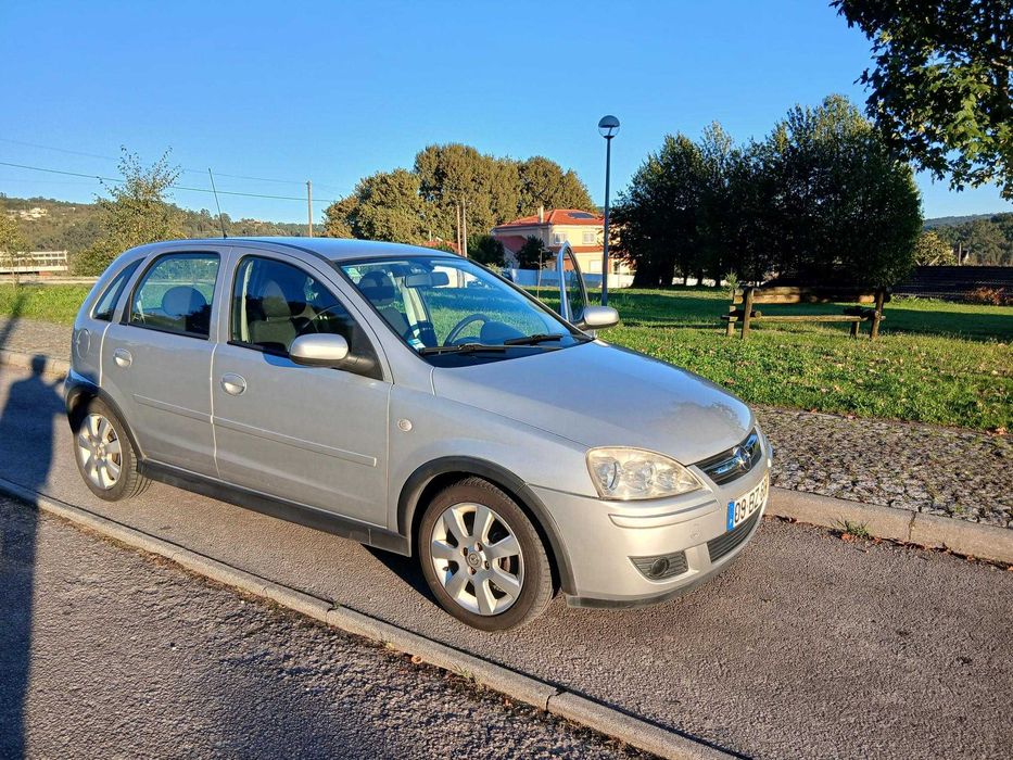 Opel corsa 1,2 Twinport, 2006  em ótimo estado