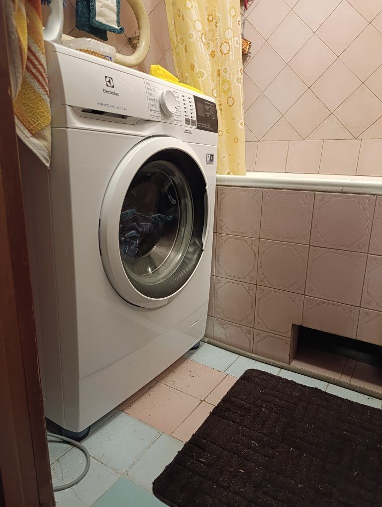 Квартира на Петропавлійській Борщагівці вул .Шкільна 15   12 000грн