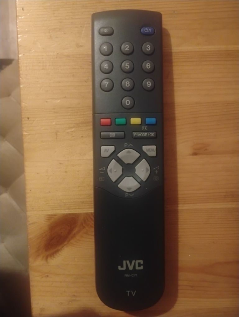 Sprzedam pilot JVC