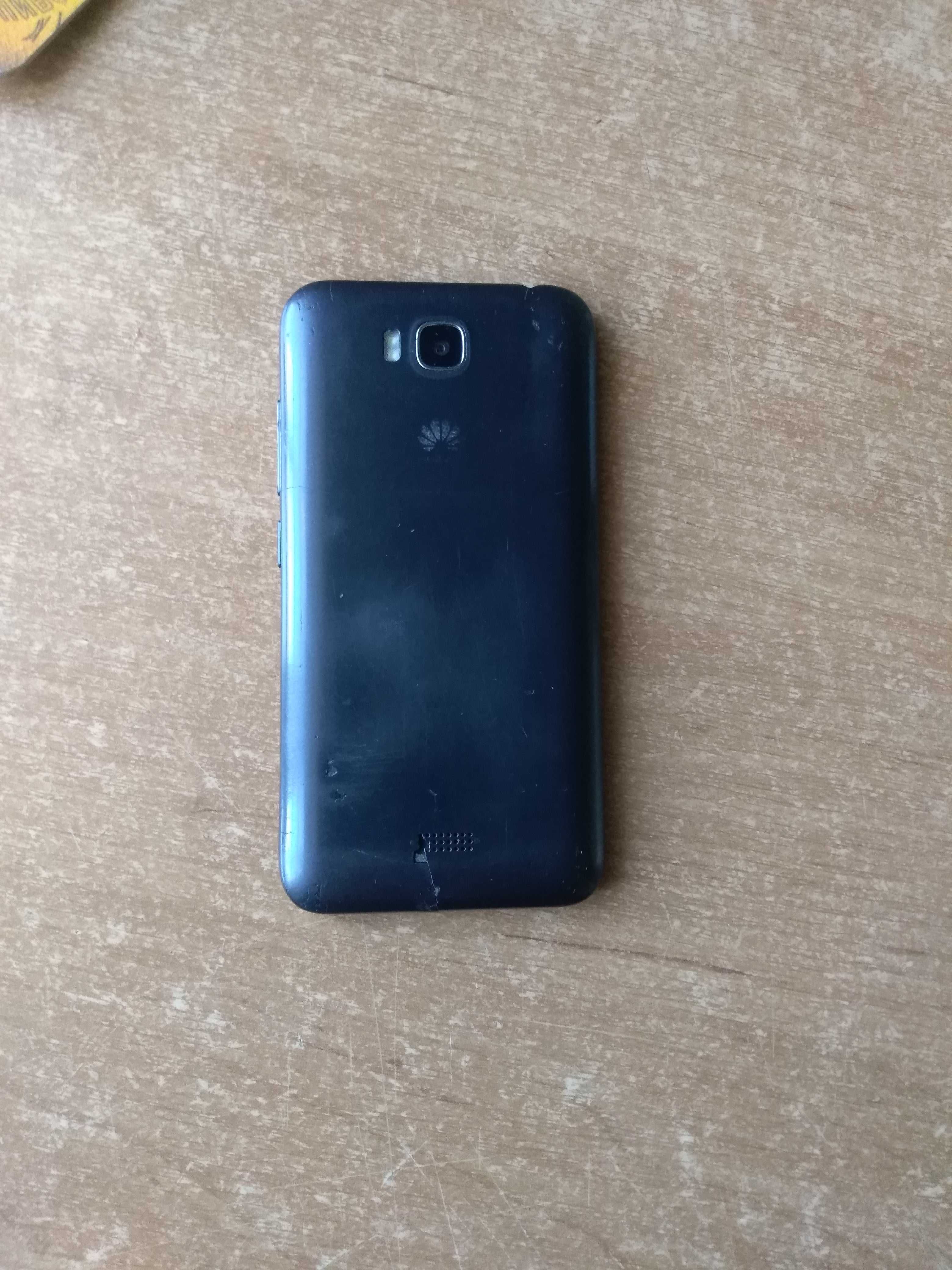 Телефон Huawei Y541-U02